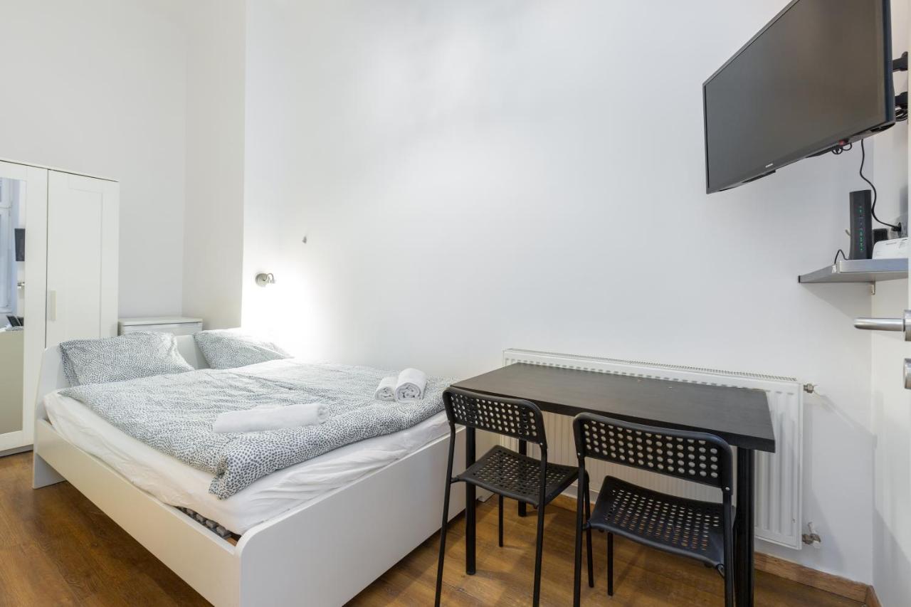 Nepszinhaz 16 Tiny Studios Budapest Extérieur photo