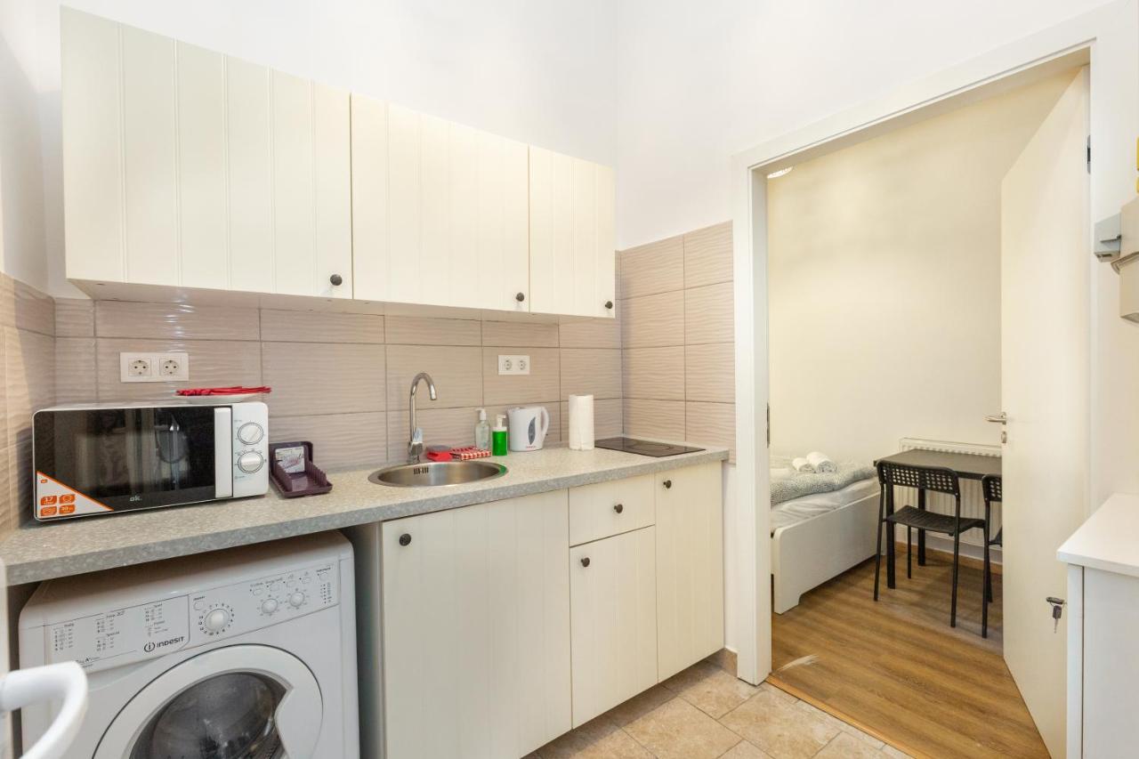 Nepszinhaz 16 Tiny Studios Budapest Extérieur photo