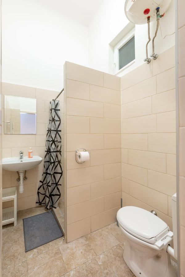 Nepszinhaz 16 Tiny Studios Budapest Extérieur photo